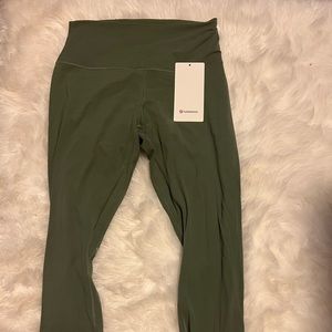 lululemon leggings size: 8 align color: bronze green